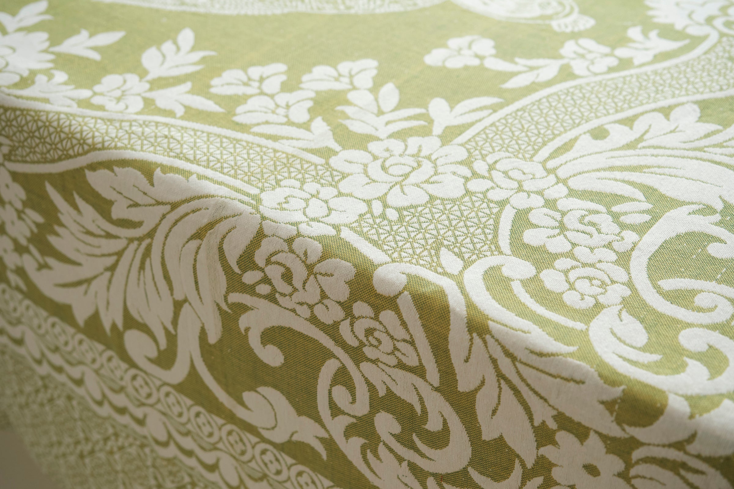 Syrian tablecloths l Hatay, Turkey