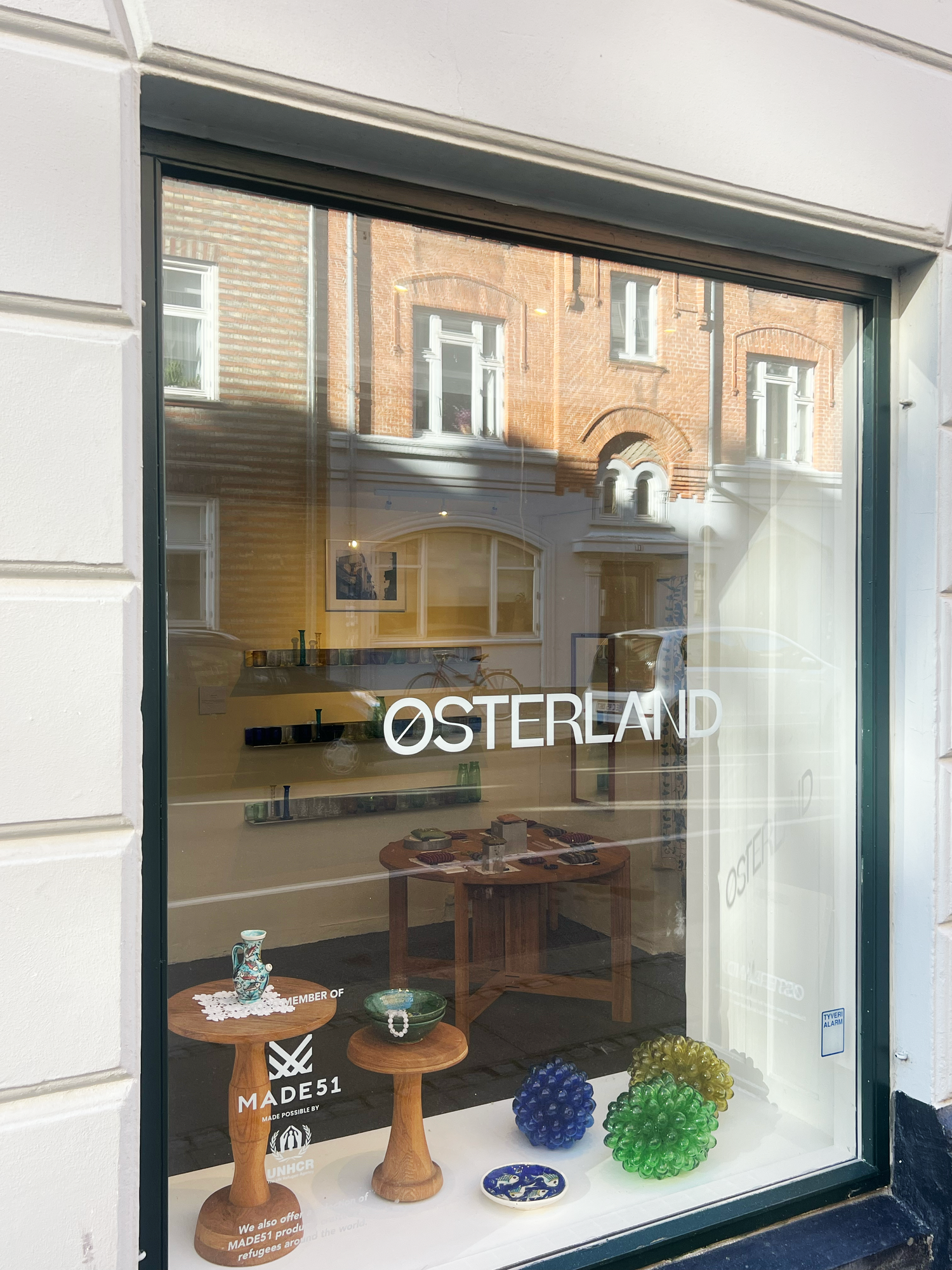 Welcome to our store on Egegade 7