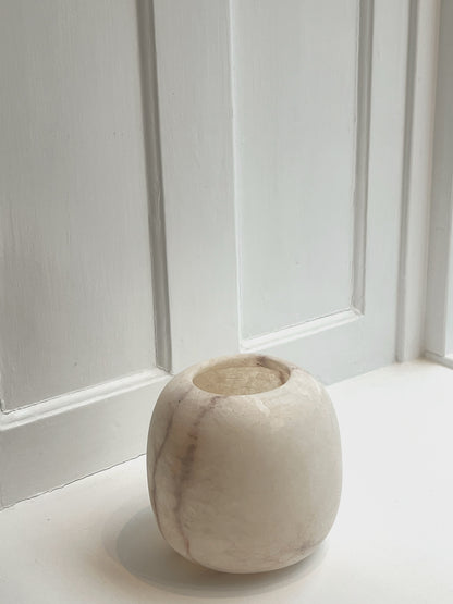 Small alabaster candlelight l Egypt