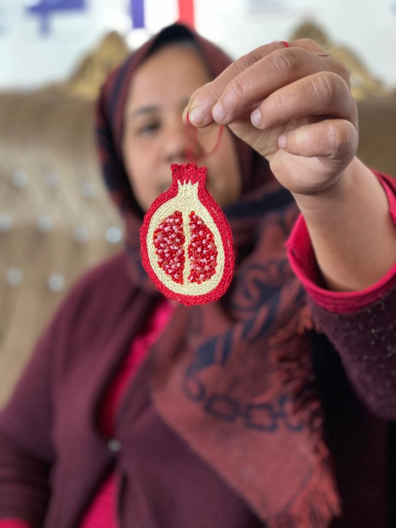 Granatæble Ornament  I Herat, Afghanistan